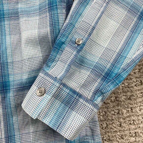 Calvin Klein Infinite Cool Shirt Men Medium M Blue White Plaid Button Up Polo - Picture 2 of 7